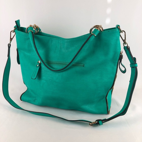 Purse - Picture 1 of 8